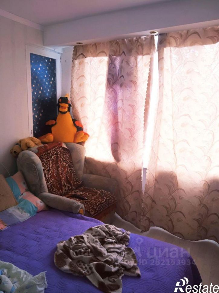 4-комн квартира Феодосия, улица Дружбы, 16