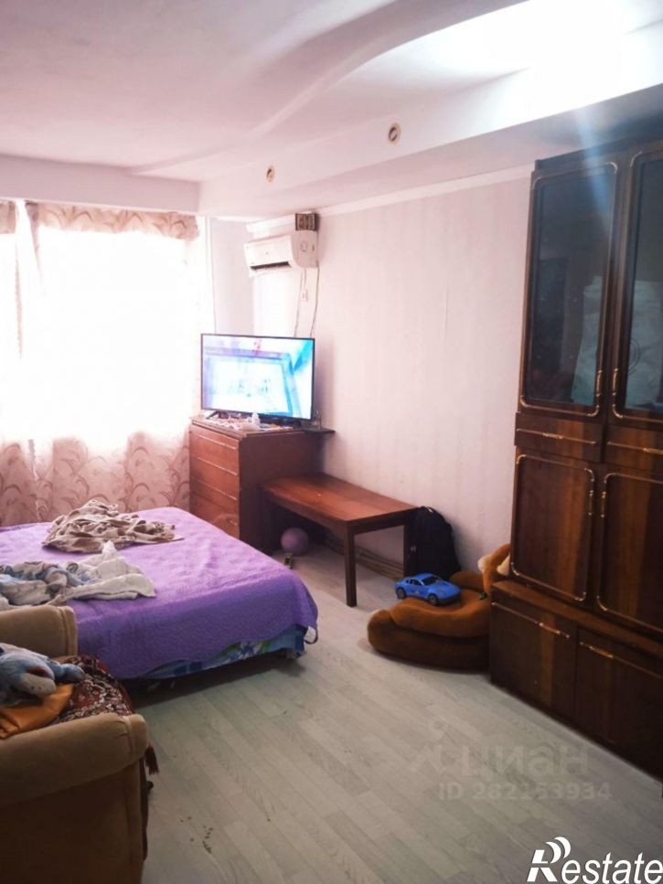 4-комн квартира Феодосия, улица Дружбы, 16