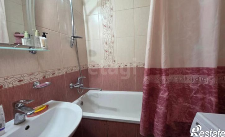 3-комн квартира Симферополь, улица Лермонтова, 18