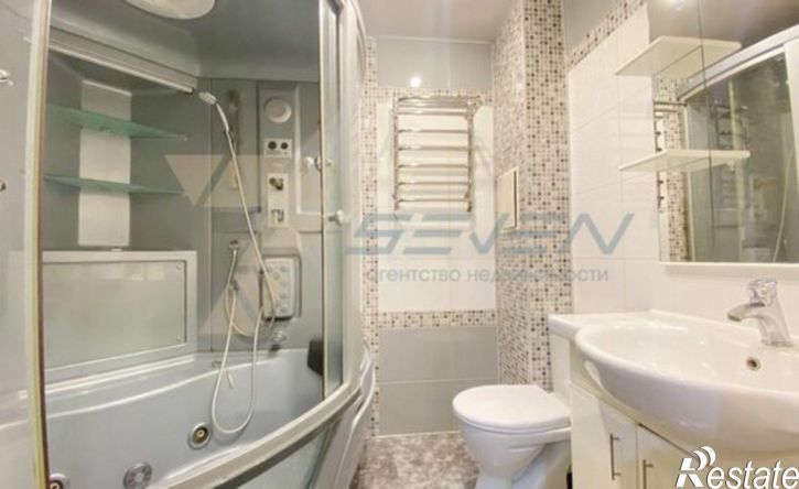 3-комн квартира улица Александра Косарева, 21,  д. 21