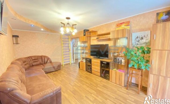 3-комн квартира улица Александра Косарева, 21,  д. 21