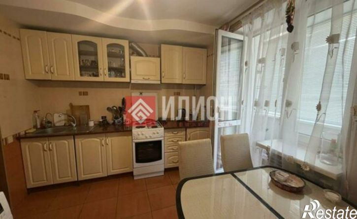 3-комн квартира Феодосия, Украинская улица, 45