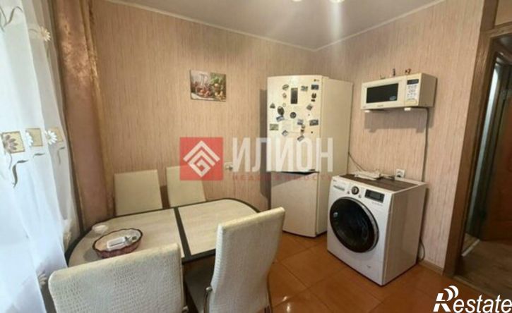 3-комн квартира Феодосия, Украинская улица, 45