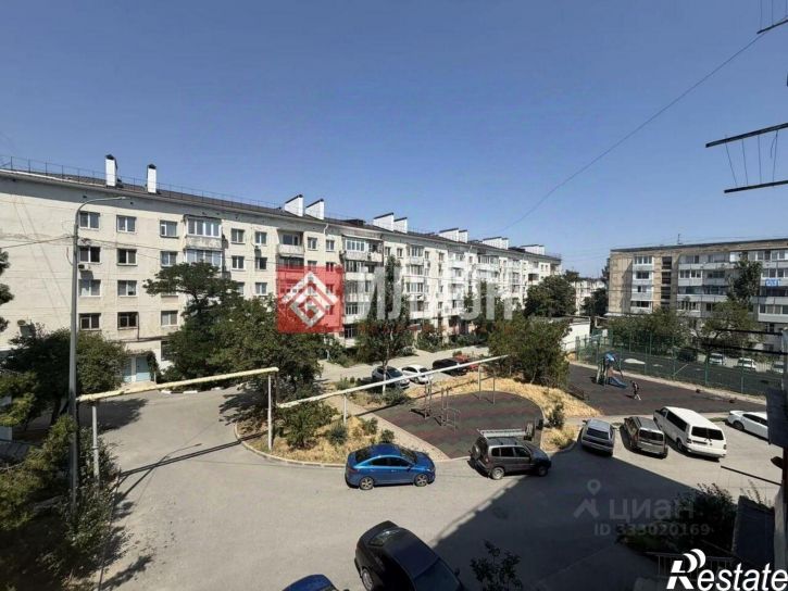 3-комн квартира Феодосия, Украинская улица, 45