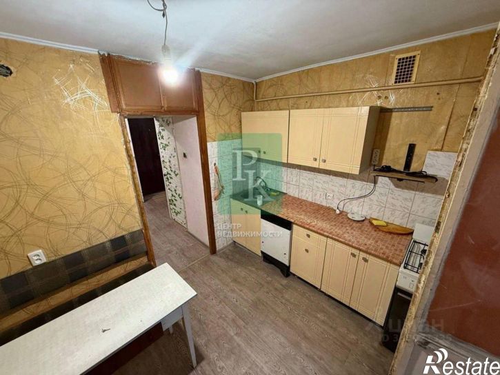 2-комн квартира улица Челнокова, 33,  д. 33