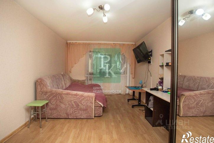 1-комн квартира пл Захарова, 1,  д. 1