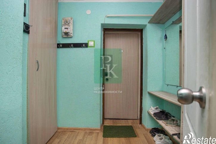 1-комн квартира пл Захарова, 1,  д. 1
