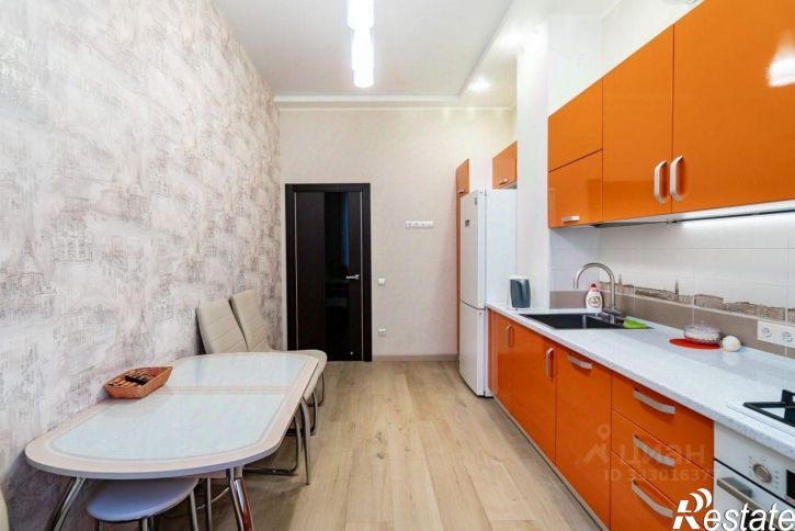 5-комн квартира пр-кт Нахимова, 10,  д. 10