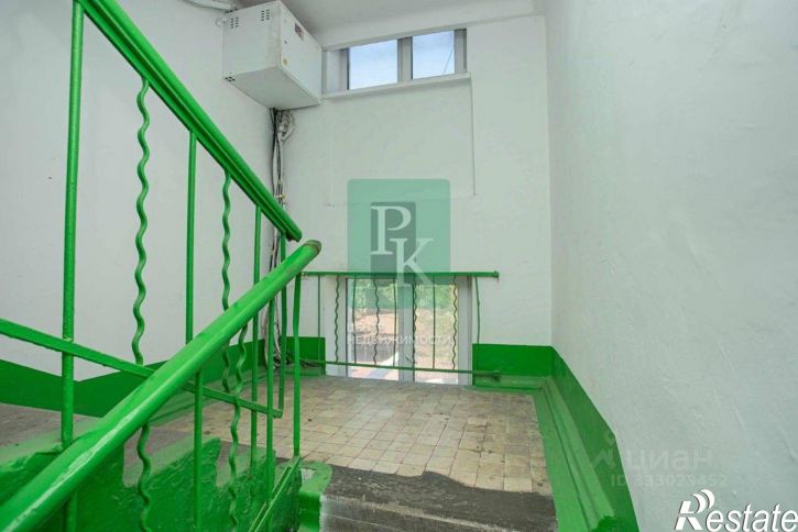 1-комн квартира пл Захарова, 1,  д. 1