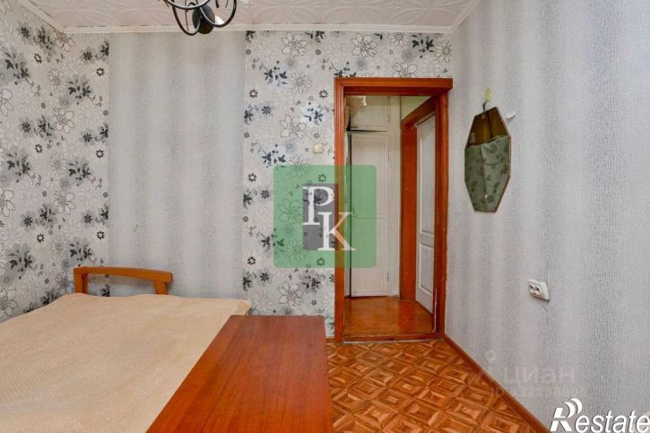 4-комн квартира ул Колобова, 15,  д. 15