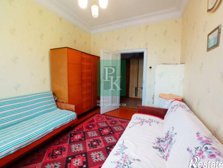 2-комн квартира ул Циолковского, 12,  д. 12