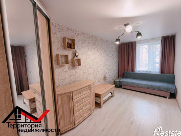 3-комн квартира проспект Героев Сталинграда, 37