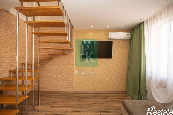 3-комн квартира проспект Генерала Острякова, д 242 к 1