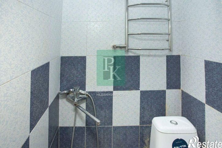 2-комн квартира улица Эскадренная, д 11