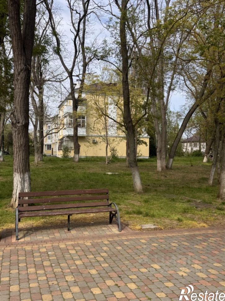 2-комн квартира Керчь, Парковая улица, 2