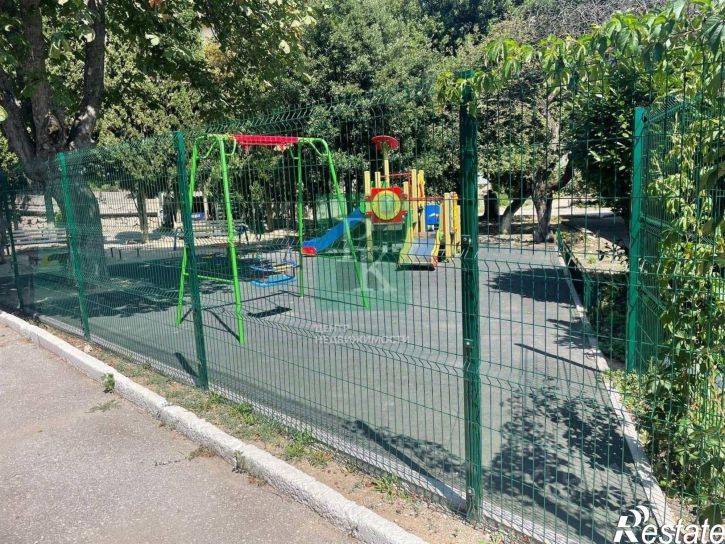1-комн квартира г Ялта, поселок городского типа Форос