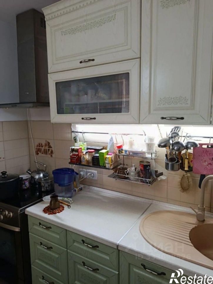 2-комн квартира Крым республика, Евпатория, проспект Победы, 46