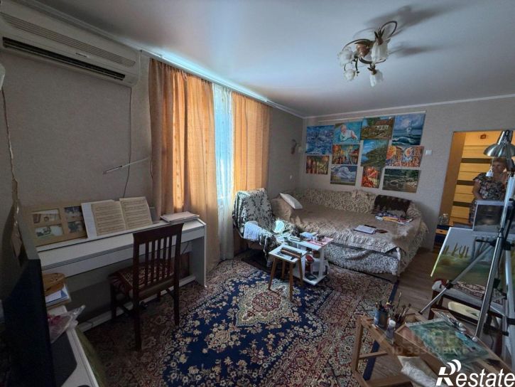 2-комн квартира Крым республика, Евпатория, проспект Победы, 46