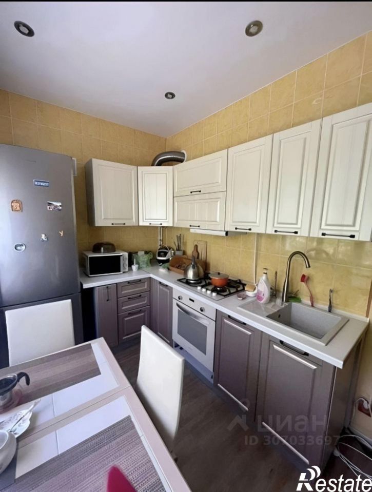 2-комн квартира Феодосия, улица Федько, 47