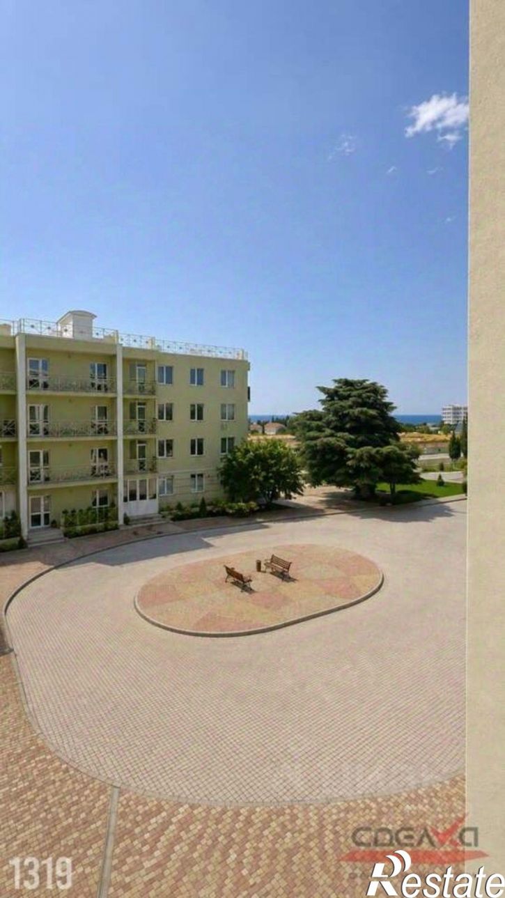 2-комн квартира улица Лётчиков, 6