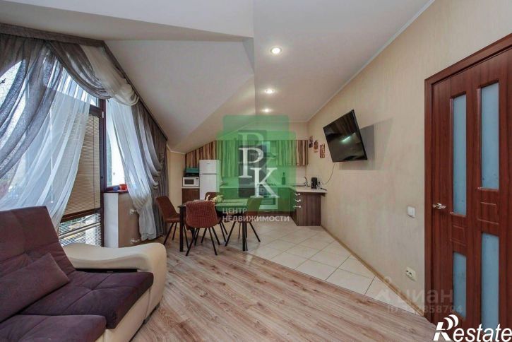 3-комн квартира улица Степаняна, д 8