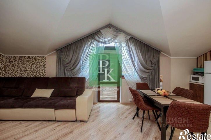 3-комн квартира улица Степаняна, д 8