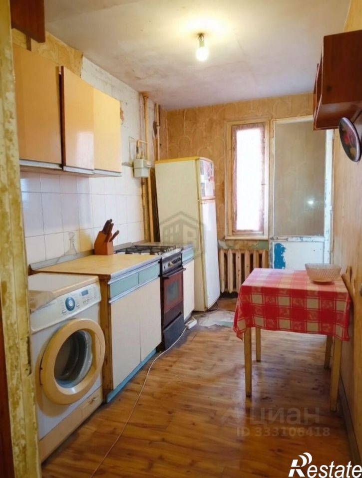 3-комн квартира Гагаринский, Колобова ул., 21