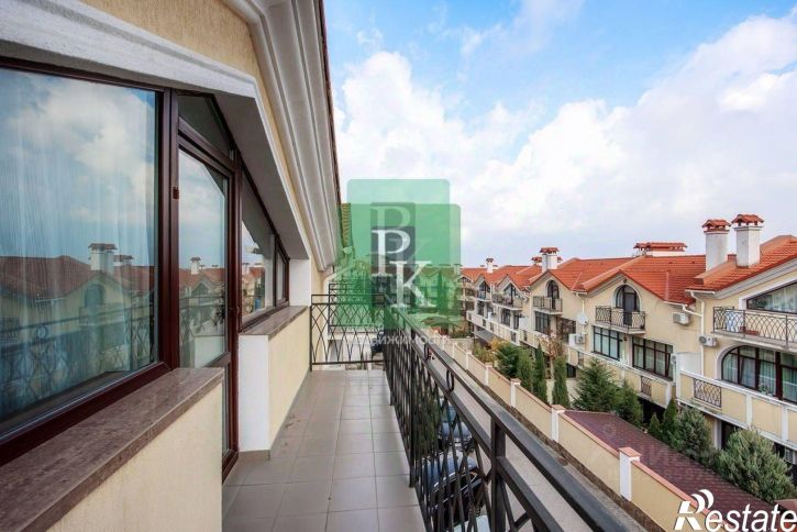 3-комн квартира улица Степаняна, д 8
