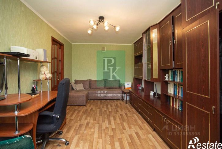 3-комн квартира улица Аллы Оношко, д 48
