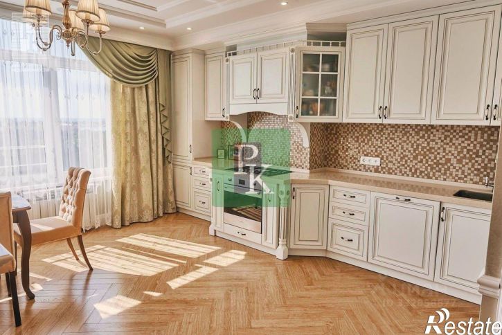 4-комн квартира улица Парковая, д 29а