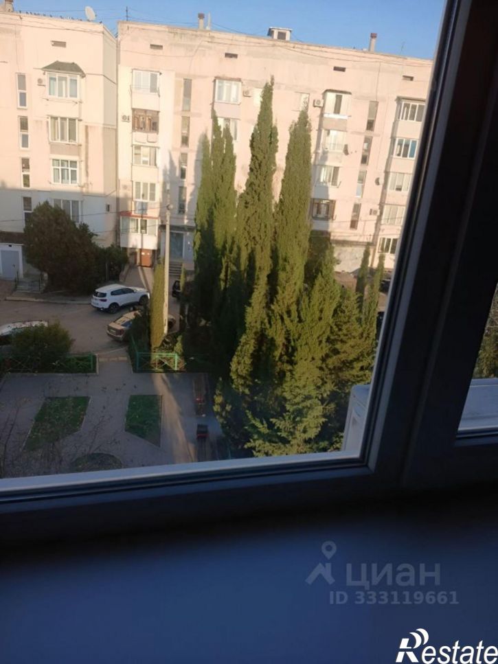 5-комн квартира Севастополь, улица Горпищенко, 90