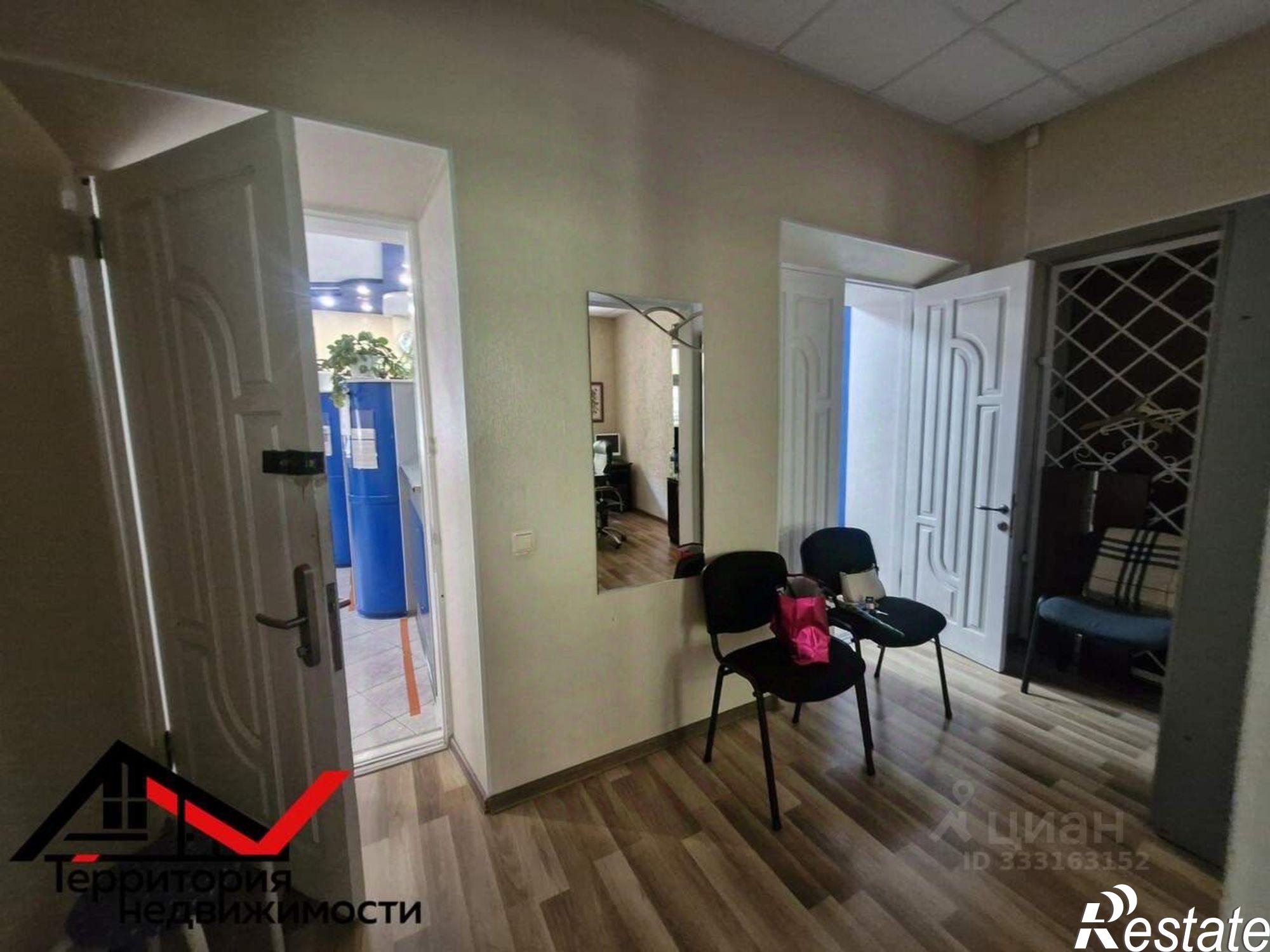 Сдать офис, помещение под офис за 54 661 рублей на улица Ленина, 13