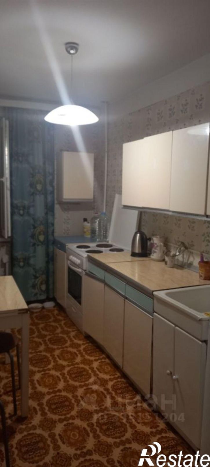 2-комн квартира пр-кт Октябрьской революции, 56,  д. 56