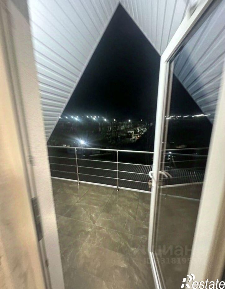 2-комн квартира Славный пер, 8А,  д. 8А
