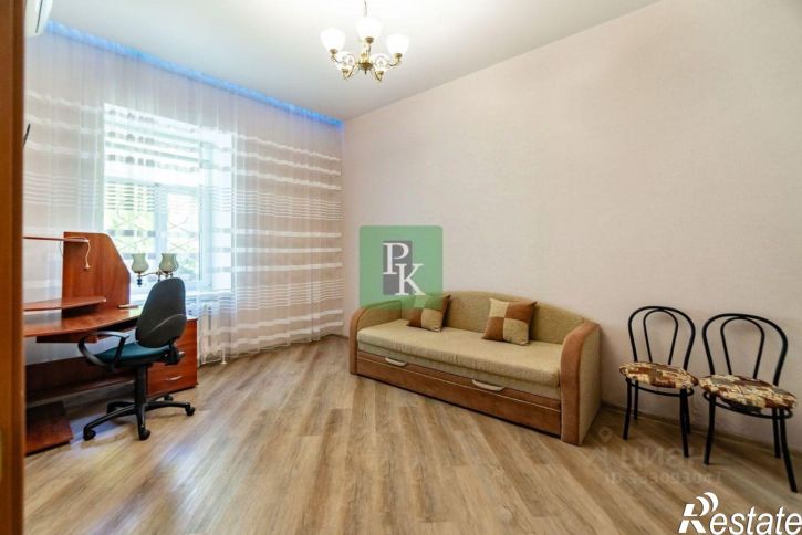 3-комн квартира улица Гоголя, д 35Д