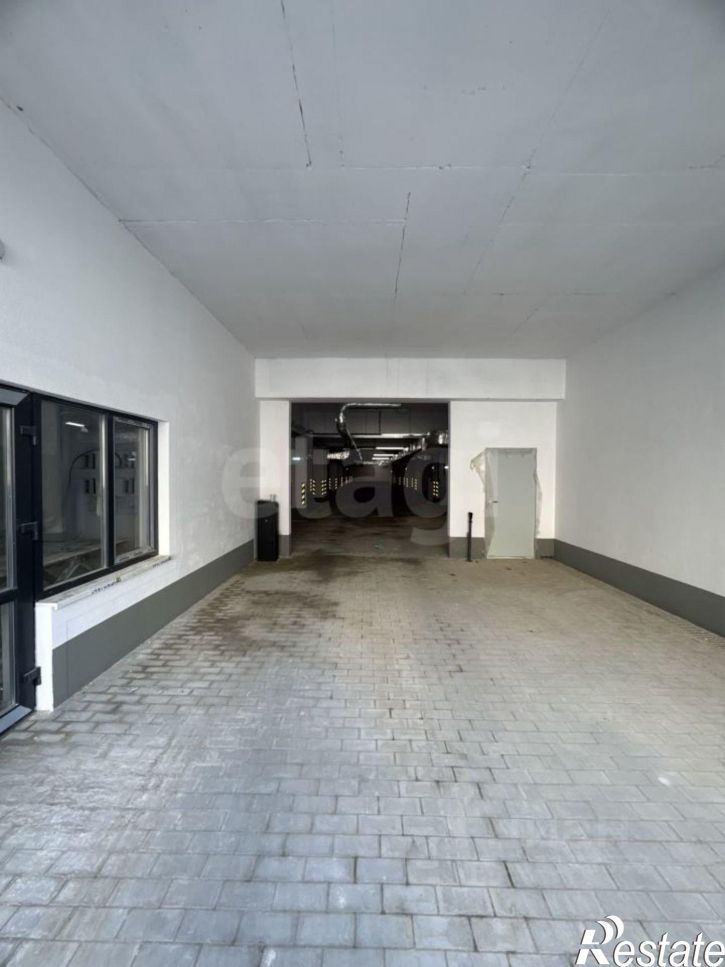 Гараж/парковка Севастополь, Севастополь, улица Степаняна, 2б