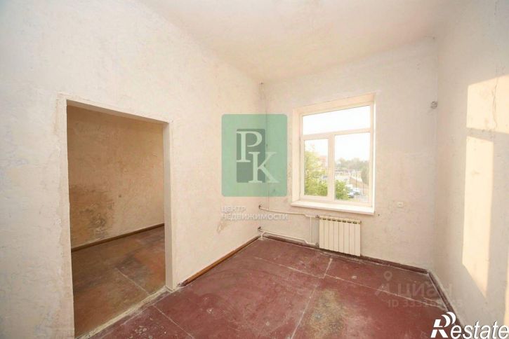 4-комн квартира улица Древняя, д 23