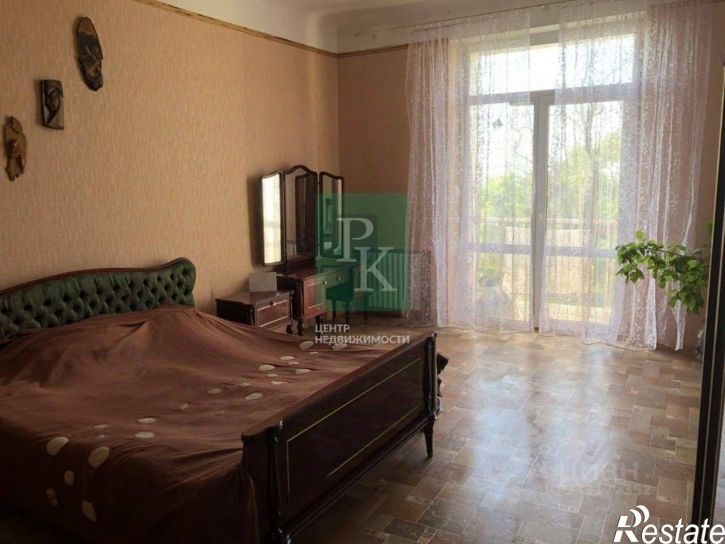 3-комн квартира улица Лазаревская, д 9