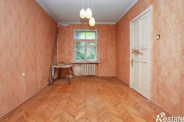 3-комн квартира улица Дроздова, д 3