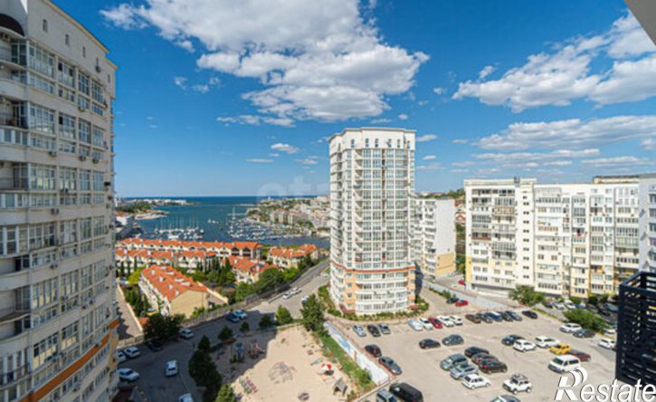 3-комн квартира Севастополь, улица Степаняна, 2Б
