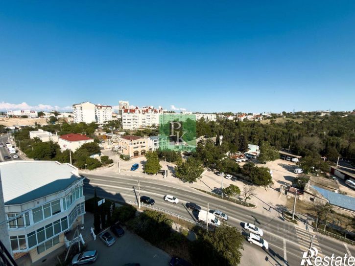 4-комн квартира улица Пожарова, д 20/1