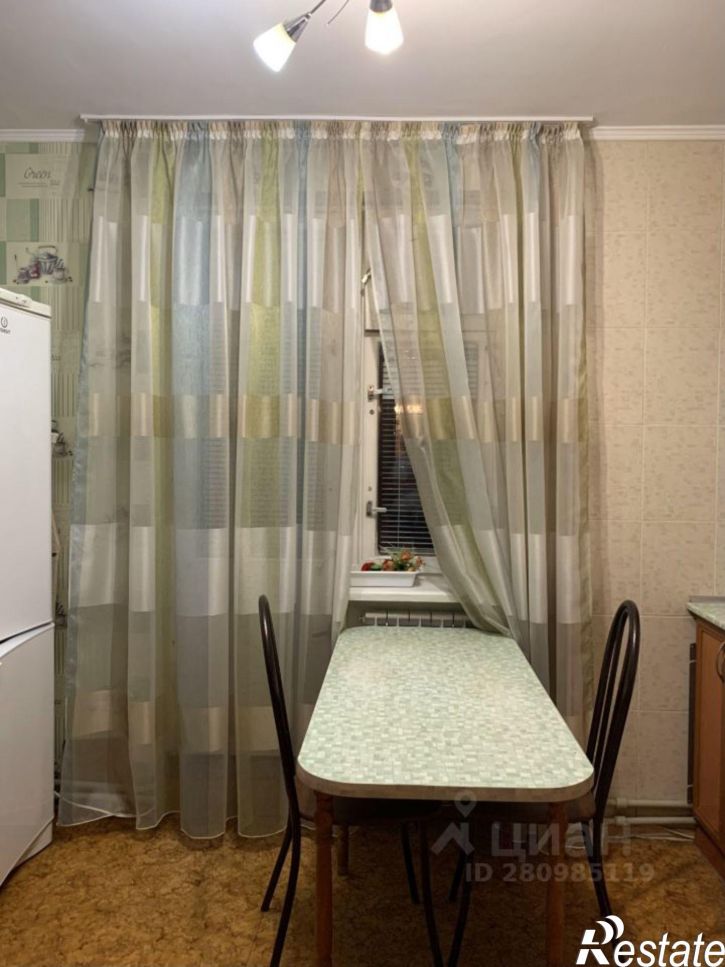 2-комн квартира Севастополь, улица Генерала Хрюкина, 14