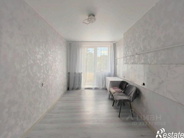 2-комн квартира Симферополь, б-р Ленина, 1