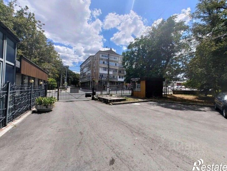 2-комн квартира Симферополь, б-р Ленина, 1
