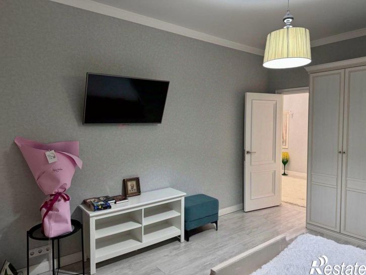 2-комн квартира Битакская ул,дом 17