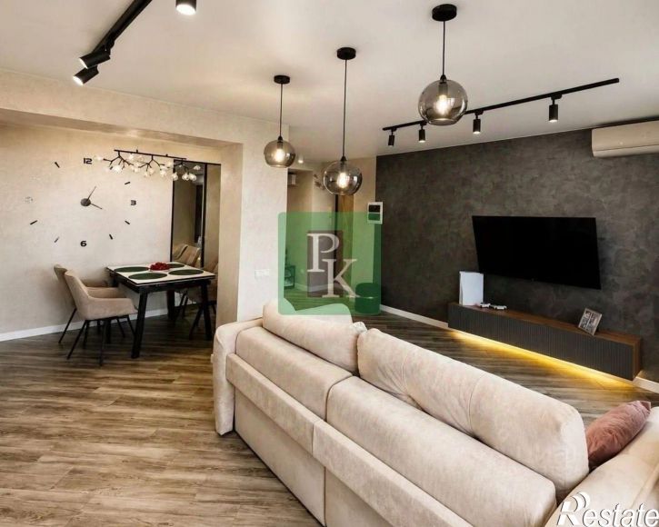 3-комн квартира улица Вакуленчука, д 26 к 4