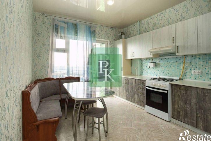 3-комн квартира проспект Античный, д 8В