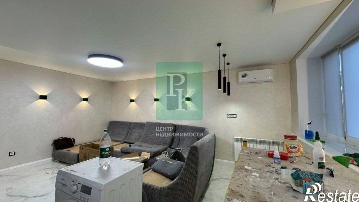3-комн квартира улица Александра Маринеско, д 8
