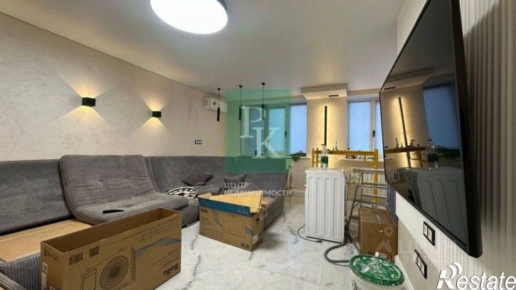 3-комн квартира улица Александра Маринеско, д 8