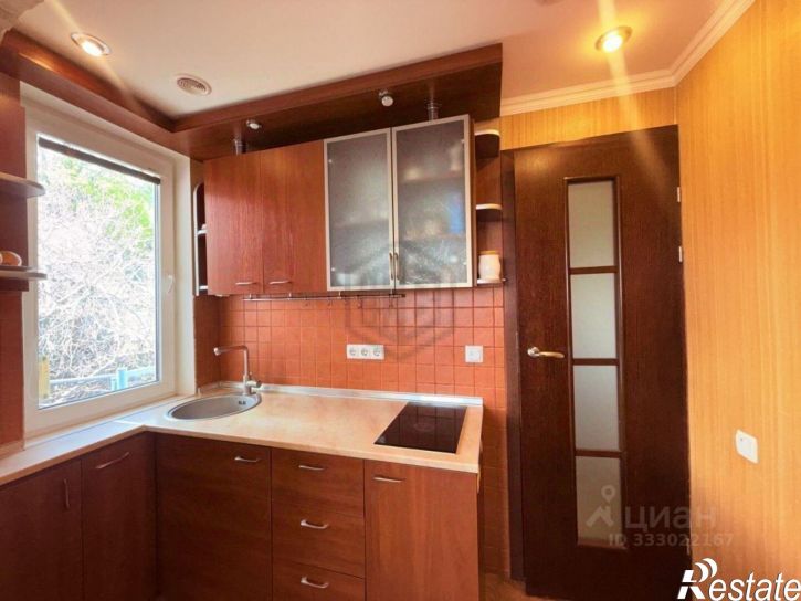 3-комн квартира Кореиз п.г.т., Курортная ул., 26